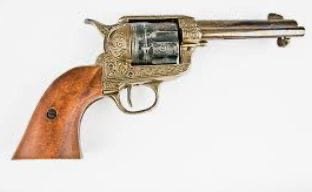 O PISTOLEIRO DO INTERIOR