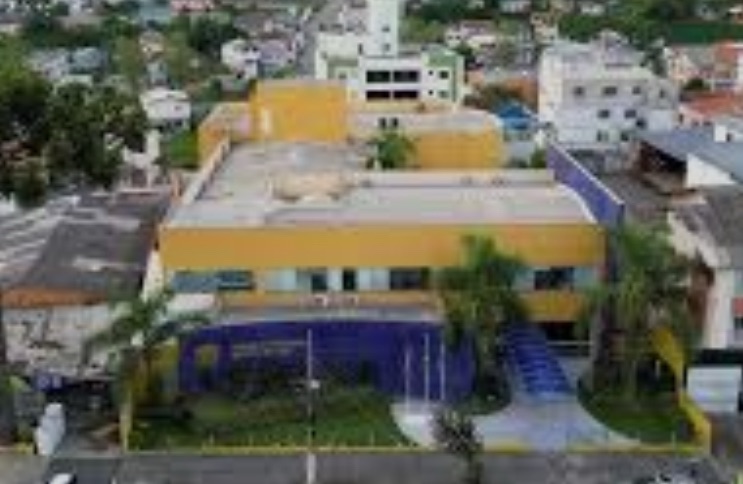 PRIVILÉGIO É PRA POUCOS… OU PRA UM SÓ?