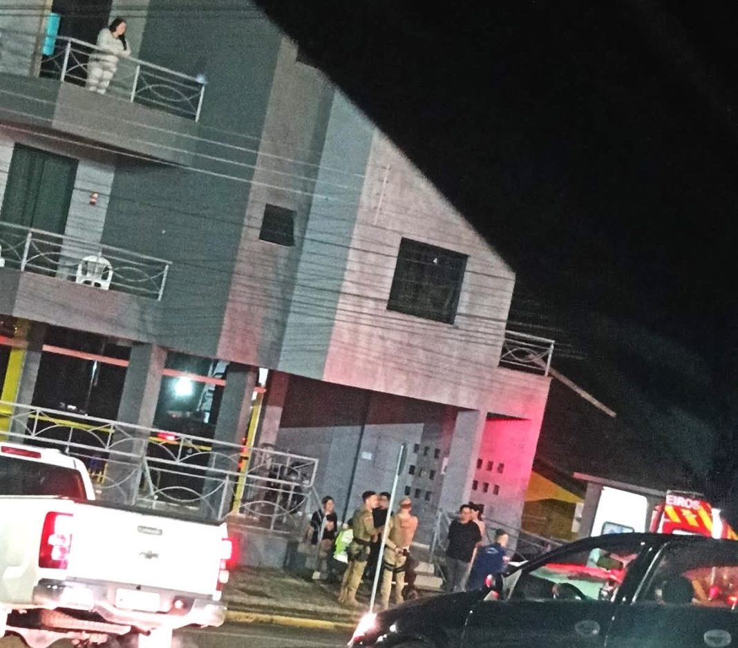 Esposa de vereadora em Videira teria pulado de prédio