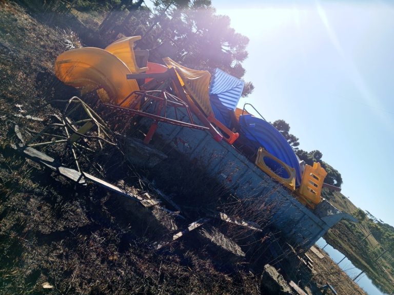 Depois da Alfinetada, Até Acordaram em Painel